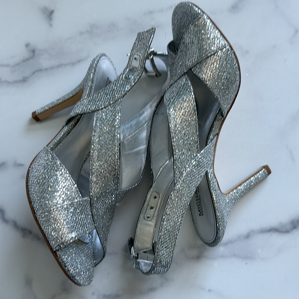 Michael Kors Becky Slingback Silver Glitter Open Toe Pumps Size 7M NWOT - Picture 8 of 10